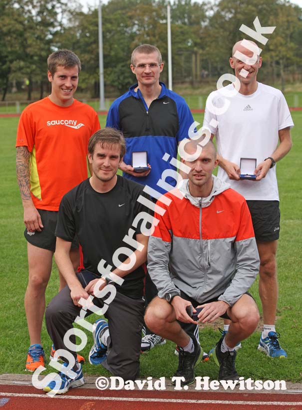 5 members of the Morpeth harriers team who won bronze at the Northern Mens 6 Stage Road Relay.